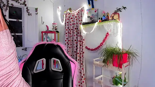 lady sontse  online show from 02-15-26, 07:10