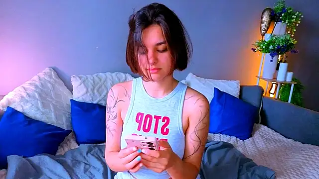 Celine Dionn online show from 08-07-26, 11:01