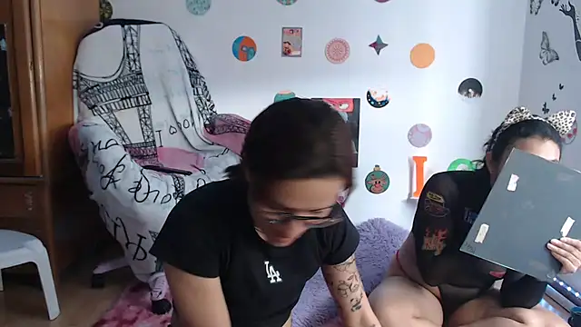 Snapshot of Yaumiko chatting on 02-20-25, 04:14 Yaumiko online show from 02-20-25, 04:14