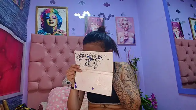 Yaumiko online show from 12-15-25, 12:53