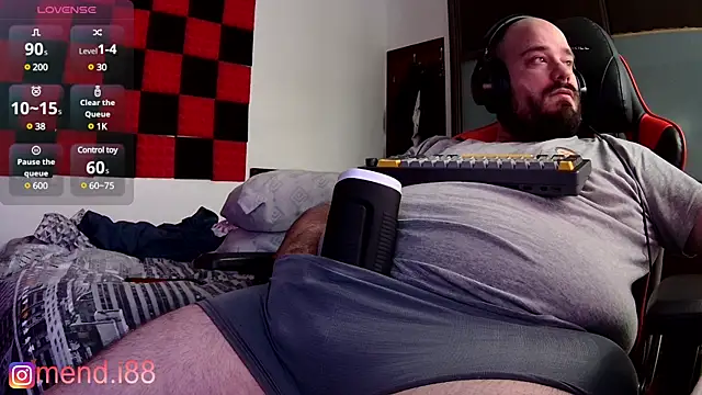 menditeta1 online show from 02-18-25, 12:39