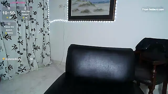 alexia 87 online show from 01-21-25, 07:04