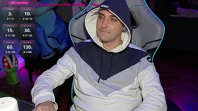 Snapshot of Gil_gamesh90 chatting on 11-21-25, 07:12 Gil gamesh90 online show from 11-21-25, 07:12