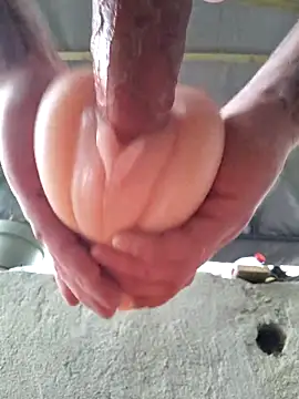 RomWoolf online show from 03-10-25, 04:35