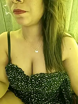 Divya girl online show from 03-12-25, 07:13