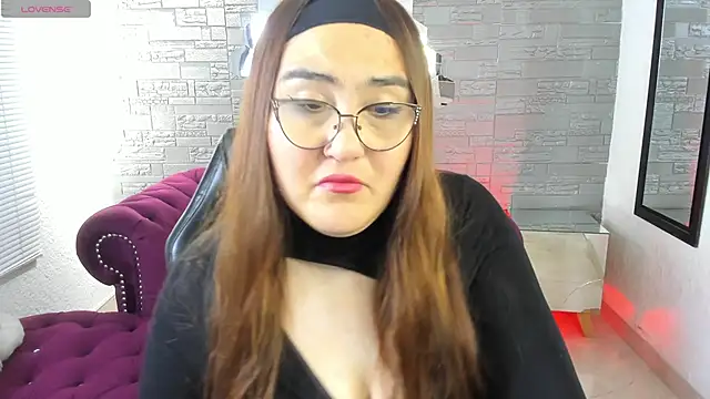 conniejames m online show from 09-22-25, 12:40