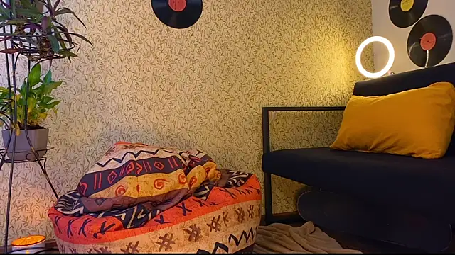 EmmyAmbros online show from 02-22-25, 05:34