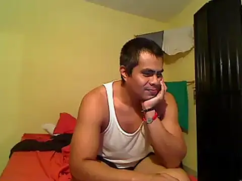 Snapshot of lozter345 chatting on 10-06-25, 07:55 lozter345 online show from 10-06-25, 07:55