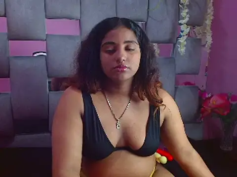 Snapshot of Sofia_Hernandez_ chatting on 12-24-24, 11:49 Sofia Hernandez online show from 12-24-24, 11:49