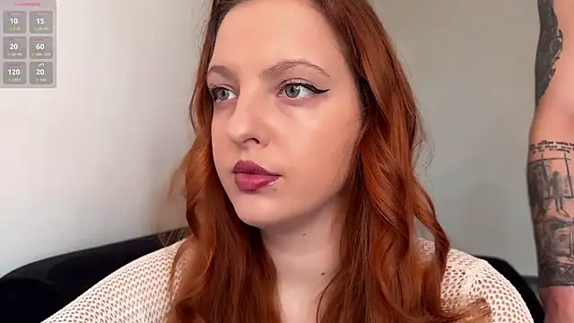 Snapshot of Chaptertoo chatting on 11-30-25, 09:35 Chaptertoo online show from 11-30-25, 09:35