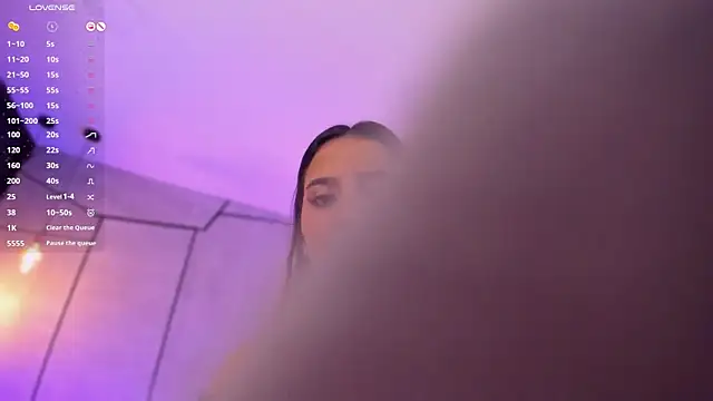 Snapshot of danii_hill_ chatting on 02-14-25, 05:30 danii hill online show from 02-14-25, 05:30