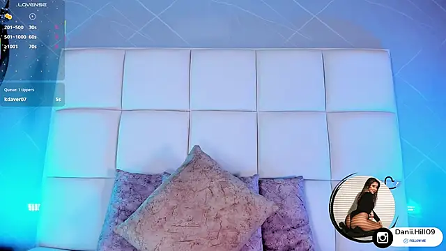 Snapshot of danii_hill_ chatting on 10-22-25, 04:46 danii hill online show from 10-22-25, 04:46