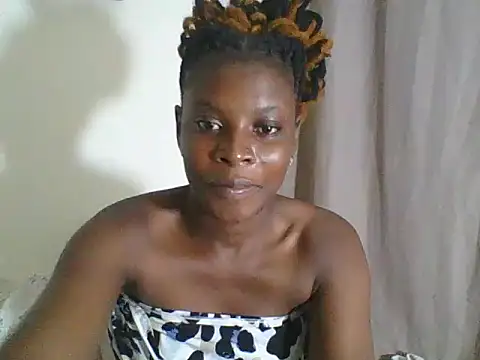 Snapshot of Blacksweetbeb chatting on 01-31-25, 12:29 Blacksweetbeb online show from 01-31-25, 12:29