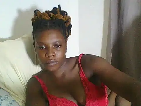 Snapshot of Blacksweetbeb chatting on 02-10-25, 01:14 Blacksweetbeb online show from 02-10-25, 01:14