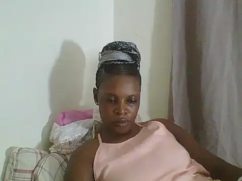 Snapshot of Blacksweetbeb chatting on 03-13-25, 10:47 Blacksweetbeb online show from 03-13-25, 10:47
