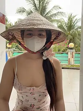 BabyThree  online show from 01-30-25, 07:39