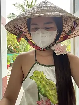 BabyThree  online show from 02-08-25, 07:15