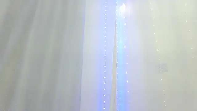 Snapshot of honkzone chatting on 01-31-25, 09:37 honkzone online show from 01-31-25, 09:37