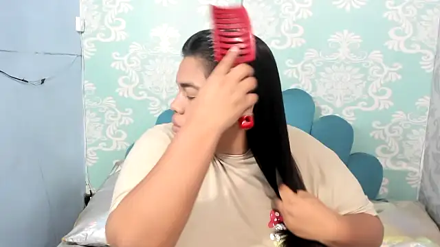 chanel hot 001 online show from 03-21-25, 08:39