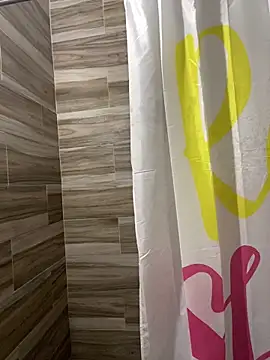 Snapshot of ladycreamypr2 chatting on 02-17-26, 09:54 ladycreamypr2 online show from 02-17-26, 09:54