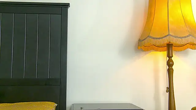 Yanira Muslim online show from 02-12-26, 05:13