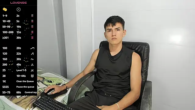 Snapshot of Jacobb_Lee chatting on 02-17-25, 08:47 Jacobb Lee online show from 02-17-25, 08:47