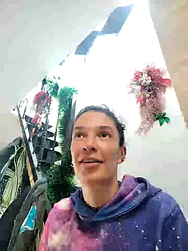 rebekka simpson online show from 12-31-24, 04:57