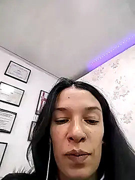 rebekka simpson online show from 02-07-25, 03:30