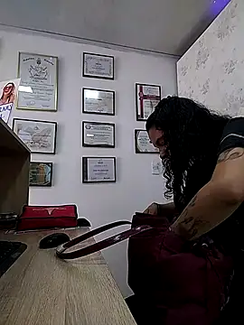 rebekka simpson online show from 03-01-25, 03:05