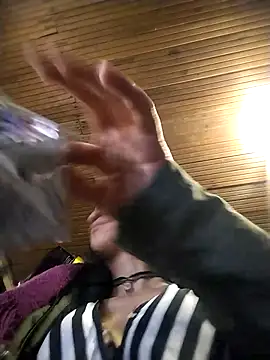 rebekka simpson online show from 11-15-25, 12:19