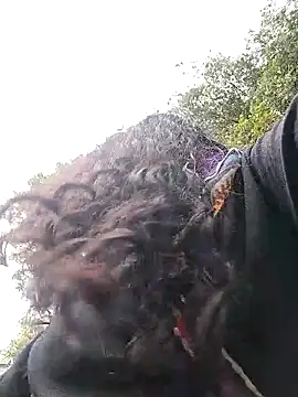 rebekka simpson online show from 04-12-26, 06:02