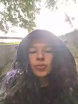 rebekka simpson online show from 07-10-26, 01:47