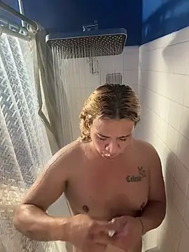 Snapshot of allissonw13 chatting on 12-05-25, 03:37 allissonw13 online show from 12-05-25, 03:37