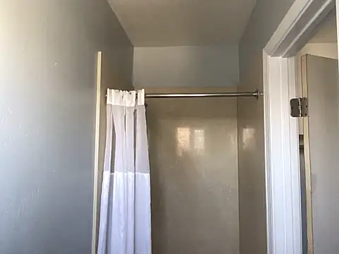 Snapshot of allissonw13 chatting on 03-26-26, 04:01 allissonw13 online show from 03-26-26, 04:01