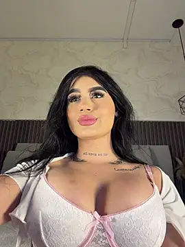 SOPHICARTERS online show from 03-24-26, 01:05