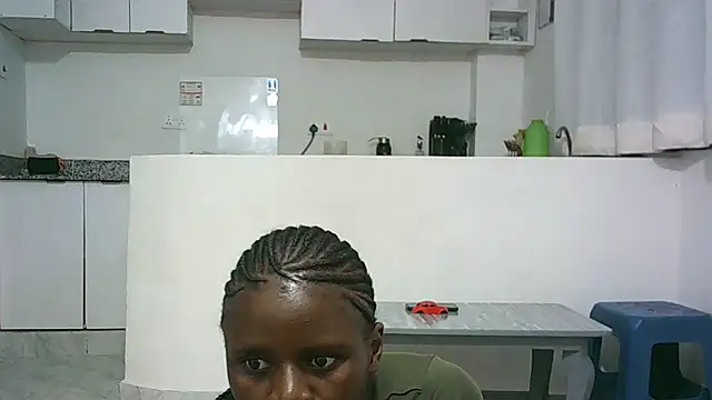 Snapshot of hottgirlval chatting on 09-20-25, 08:10 hottgirlval online show from 09-20-25, 08:10