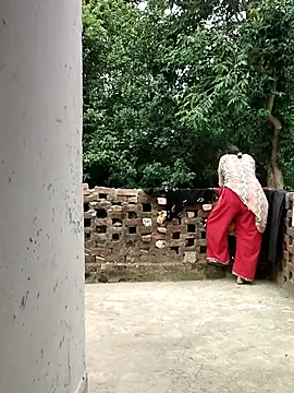 Snapshot of Hot-rubina chatting on 07-14-26, 05:12 Hot-rubina online show from 07-14-26, 05:12