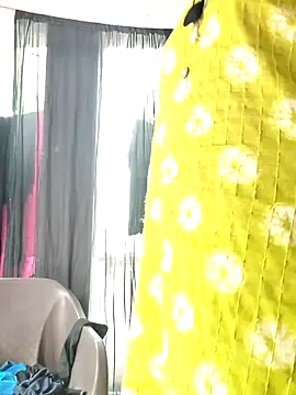 Snapshot of Hot-rubina chatting on 07-18-26, 01:54 Hot-rubina online show from 07-18-26, 01:54