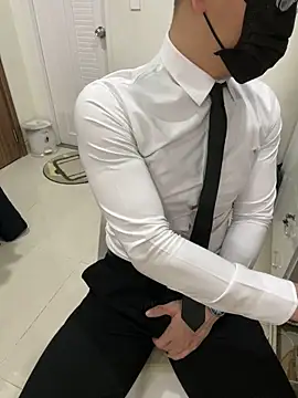 harrylouis1357 online show from 12-29-24, 11:18