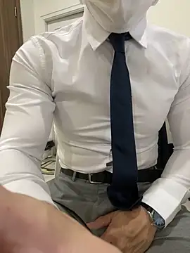 harrylouis1357 online show from 03-04-25, 01:38