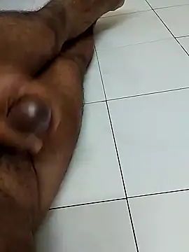 Snapshot of cenyon124 chatting on 01-28-25, 09:08 cenyon124 online show from 01-28-25, 09:08