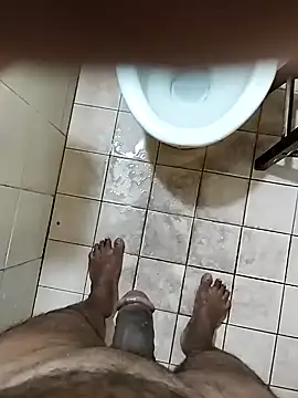 Snapshot of cenyon124 chatting on 02-20-25, 03:52 cenyon124 online show from 02-20-25, 03:52