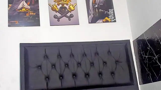 kriixtybrown online show from 12-25-24, 09:54