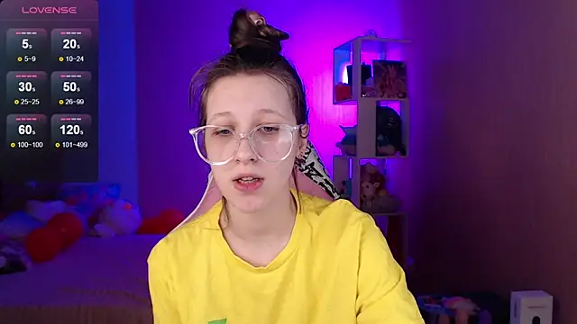 ur kitty   online show from 03-04-25, 12:55