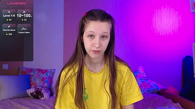 ur kitty   online show from 03-10-25, 01:10