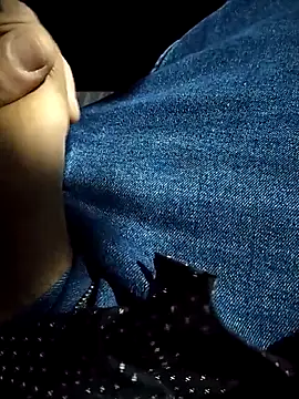 A man in public online show from 03-02-26, 08:59