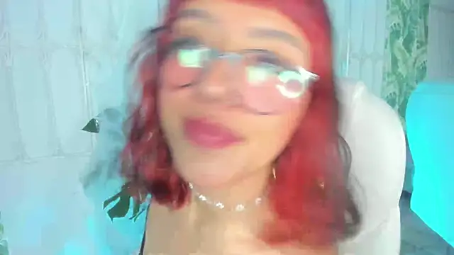 cute hollywood online show from 10-15-25, 12:27