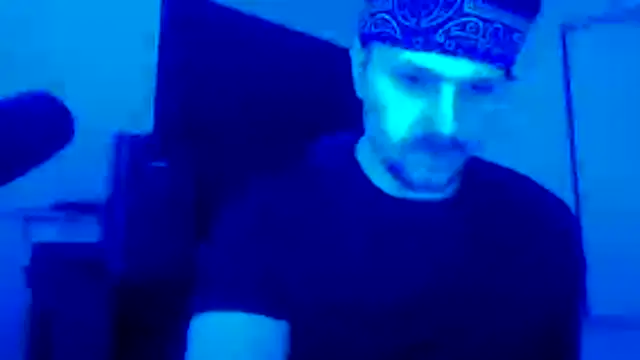 Snapshot of jonnybans chatting on 02-21-26, 07:09 jonnybans online show from 02-21-26, 07:09