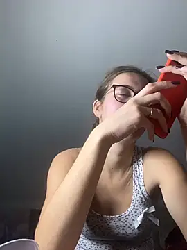 Snapshot of ur_pleasure_ chatting on 12-18-24, 08:47 ur pleasure online show from 12-18-24, 08:47