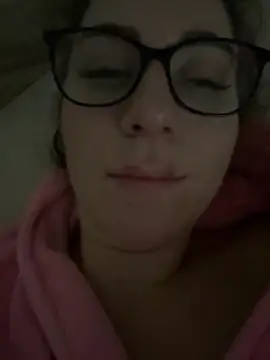 Snapshot of ur_pleasure_ chatting on 01-09-25, 08:33 ur pleasure online show from 01-09-25, 08:33